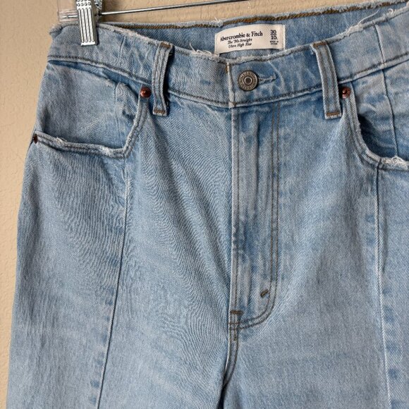 Abercrombie & Fitch The 90s Straight Leg Ultra High Rise Split Hem Jeans 10 Long - Picture 6 of 11